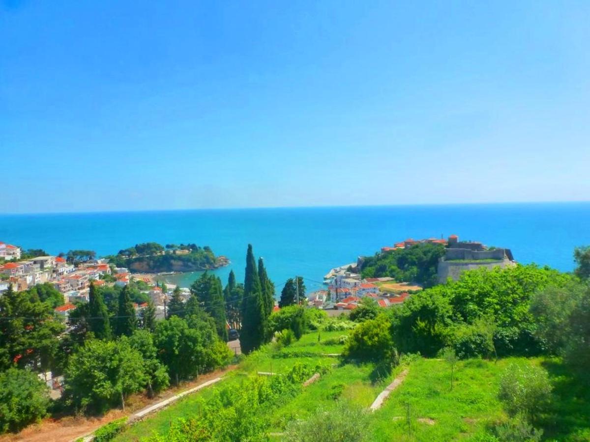 Hotel  ALBATROS  Ulcinj Exterior foto