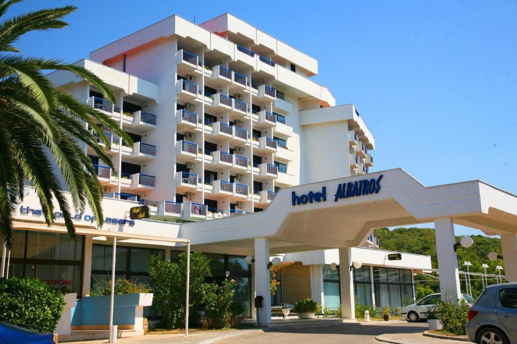 Hotel  ALBATROS  Ulcinj Exterior foto